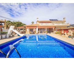 CASA ADOSADA CON PISCINA PRIVADA CERCA DE LA PLAYA EN CABO ROIG