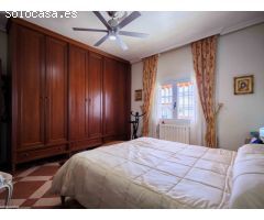 CASA ADOSADA CON PISCINA PRIVADA CERCA DE LA PLAYA EN CABO ROIG