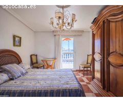 CASA ADOSADA CON PISCINA PRIVADA CERCA DE LA PLAYA EN CABO ROIG