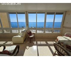 APARTAMENTO DE 3 DORMITORIOS EN PRIMERA LÍNEA CON MAGNÍFICAS VISTAS AL MAR EN