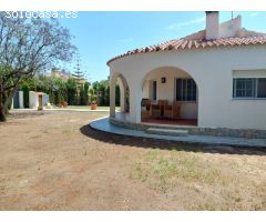 CHALET INDEPENDIENTE EN ESQUINA RECIÉN REFORMADO EN MUTXAMEL