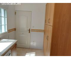 CHALET INDEPENDIENTE EN ESQUINA RECIÉN REFORMADO EN MUTXAMEL