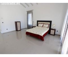 VILLA EXCEPCIONAL EN CABO ROIG