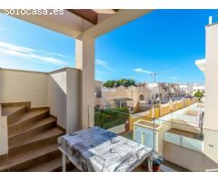 Moderno Bungalow de planta alta con solarium de 57m2