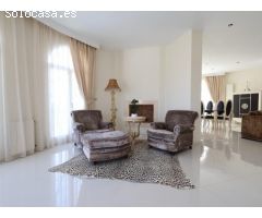 Chalet independiente de 5 dormitorios en Doña Pepa , Ciudad Quesada