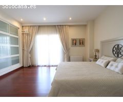 Chalet independiente de 5 dormitorios en Doña Pepa , Ciudad Quesada