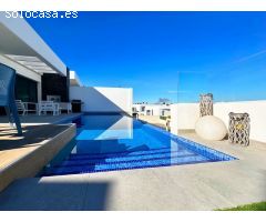 Villa moderna de lujo SKYLINE II situada en Rojales