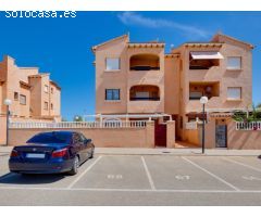 Villa moderna en Los Balcones, Torrevieja con piscina privada
