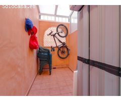Villa moderna en Los Balcones, Torrevieja con piscina privada