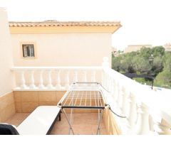 Villa Independiente en Playa Flamenca con Piscina Comunitaria