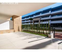 Moderno chalet independiente en Ciudad Quesada con vistas al mar y al lago