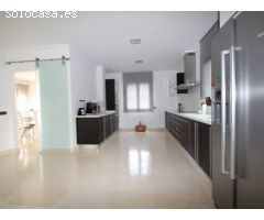 LUJOSA VILLA EN CABO ROIG - A 300 METROS DE LA PLAYA