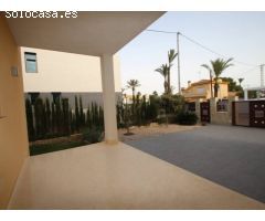 LUJOSA VILLA EN CABO ROIG - A 300 METROS DE LA PLAYA