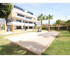 LUMINOSO Y MODERNO PISO DE 2 DORMITORIOS CON VISTAS A LA PISCINA EN RESIDENCIAL