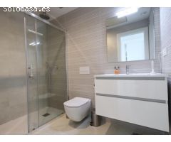 LUMINOSO Y MODERNO PISO DE 2 DORMITORIOS CON VISTAS A LA PISCINA EN RESIDENCIAL