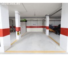 LUMINOSO Y MODERNO PISO DE 2 DORMITORIOS CON VISTAS A LA PISCINA EN RESIDENCIAL