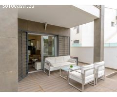 Moderno bungalow en venta en residencial Amay Quinto!