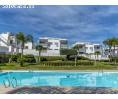 Moderno bungalow en venta en residencial Amay Quinto!