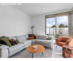 TERRENO SITUADO EN LES CON VIVIENDA EN CONSTRUCCION.