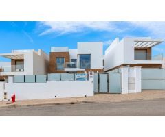 TERRENO SITUADO EN LES CON VIVIENDA EN CONSTRUCCION.