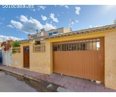 TERRENO SITUADO EN LES CON VIVIENDA EN CONSTRUCCION.