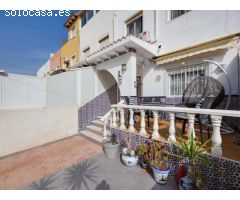 Dúplex de 3 dormitorios y 2 baños con orientación sur en La Siesta, Torrevieja