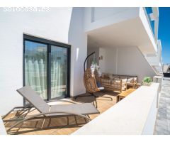Bungalow en planta baja orientado al sur en Los Balcones, Torrevjava