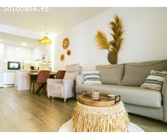 Bungalow en planta baja orientado al sur en Los Balcones, Torrevjava