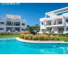Bungalow en planta baja orientado al sur en Los Balcones, Torrevjava