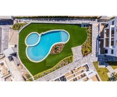 Bungalow en planta baja orientado al sur en Los Balcones, Torrevjava