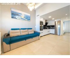 Preciosa villa en venta en El Raso