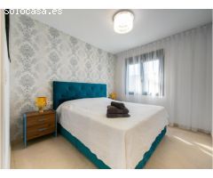 Preciosa villa en venta en El Raso