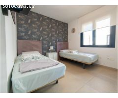 Preciosa villa en venta en El Raso