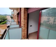 EXCELENTE PISO EN SANTA CRISTINA D´ARO - PISCINA - BALCON/TERRAZA - 3