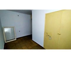 PISO EN VENTA EN LA BISBAL d´EMPORDÀ - ENTRADA € 5.000.- y CUOTAS HIPOTECARIAS