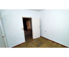 PISO EN VENTA EN LA BISBAL d´EMPORDÀ - ENTRADA € 5.000.- y CUOTAS HIPOTECARIAS