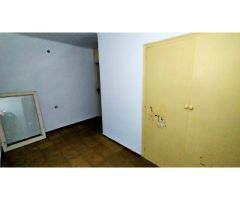 PISO EN VENTA EN LA BISBAL d´EMPORDÀ - ENTRADA € 5.000.- y CUOTAS HIPOTECARIAS