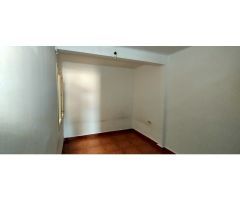 PISO EN VENTA EN SALT - 3 HABITACIONES - CON BALCON - PISO 3º SIN ASCENSOR -