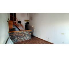 CASA EN EMPURIABRAVA - DOS DORMITORIOS - DOS TERRAZAS - SALON - BAÑO - COCINA