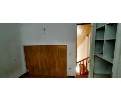CASA EN EMPURIABRAVA - DOS DORMITORIOS - DOS TERRAZAS - SALON - BAÑO - COCINA
