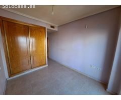 Piso de 3 dormitorios y 2 baños en Almoradí