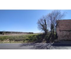 SUELO URBANO RESIDENCIAL EN SANT MIQUEL DE FLUVIA - SOBRE CARRETERA GIV-6218 Km