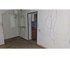 CASA A REFORMAR EN BLANES