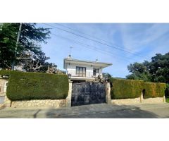 CASA INDEPENDIENTE EN SANT CEBRIA DE VALLALTA CON DOS VIVIENDAS