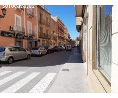 ¡Amplio piso exterior con 3 dormitorios y ascensor en Orihuela