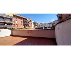 PISO EN GIRONA - SANTA EUGENIA - ZONA CAPRABO - 3 HABITACIONES CON TERRAZA DE 50