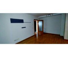 PISO EN GIRONA - SANTA EUGENIA - ZONA CAPRABO - 3 HABITACIONES CON TERRAZA DE 50