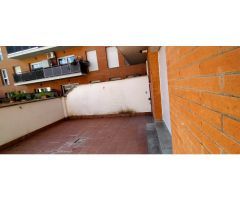 PISO EN GIRONA - SANTA EUGENIA - ZONA CAPRABO - 3 HABITACIONES CON TERRAZA DE 50