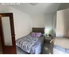 ¡Encantadora casa de pueblo en Mutxamel con 4 dormitorios y terraza!