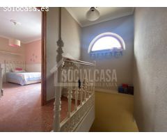 Ático-Dúplex en Fátima - ¡Tu hogar ideal para vivir en familia!